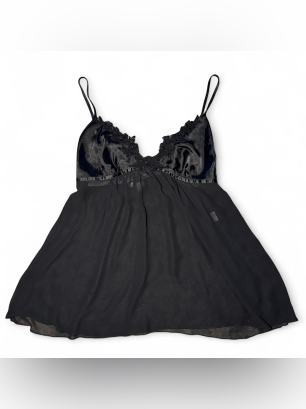Vintage Black lace sheer cami top with adjustable straps and lace details🤍